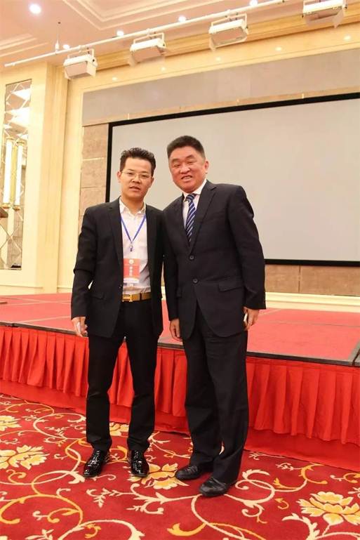 说明: https://mmbiz.qlogo.cn/mmbiz/sk1GdZKcqrQCxsbhmcWXE0u2Xfth0jasYcs1m8OibBIszEFELIG6INPZVx3RsZZo2gZQ7rMAQLHIEicGicBQOjk1w/0?wx_fmt=jpeg